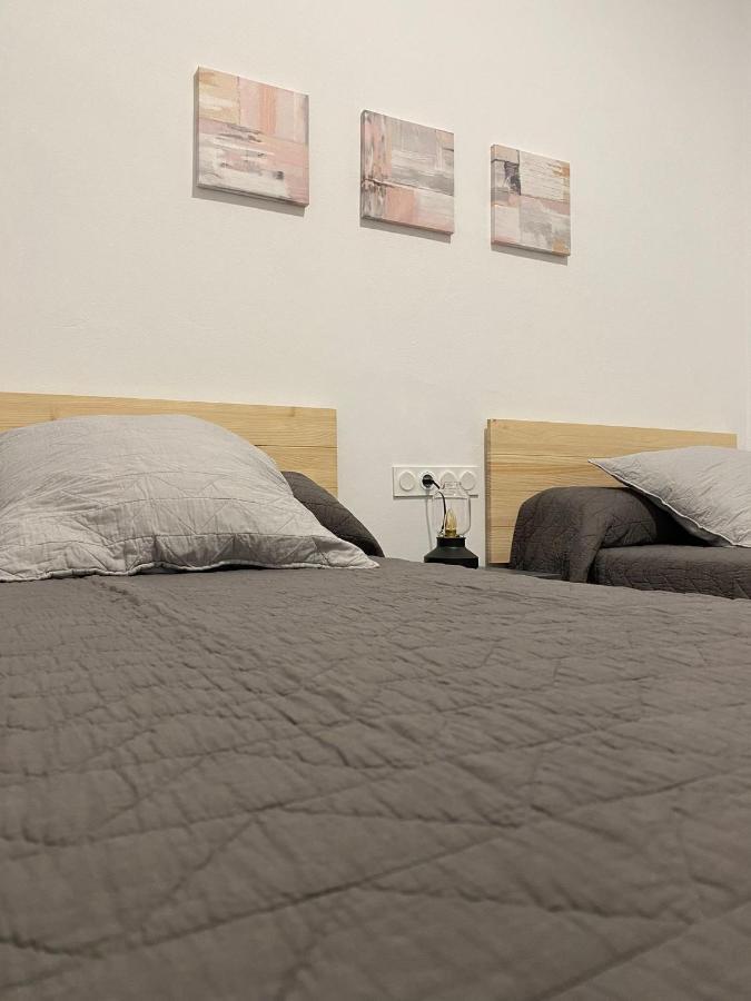 Jerez Hostel Jerez De Los Caballeros Extérieur photo