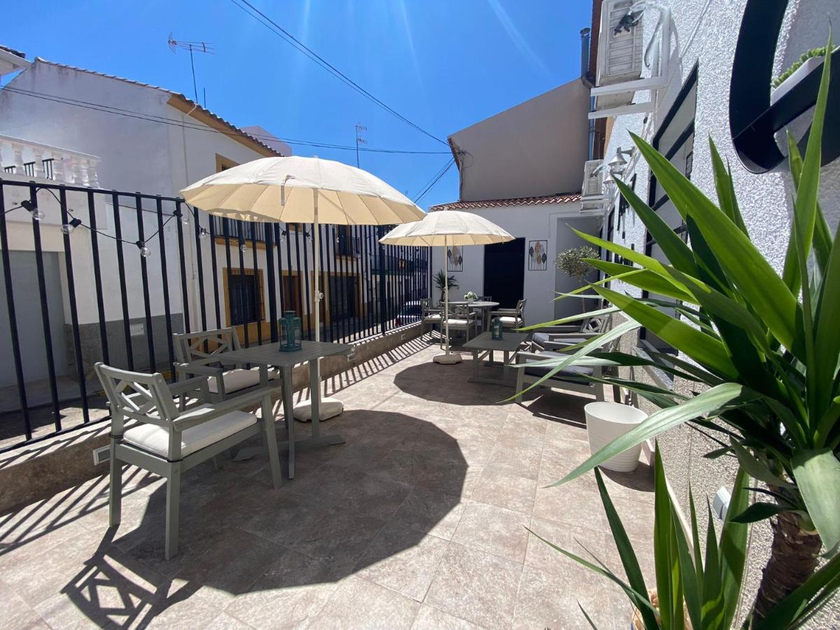 Jerez Hostel Jerez De Los Caballeros Extérieur photo